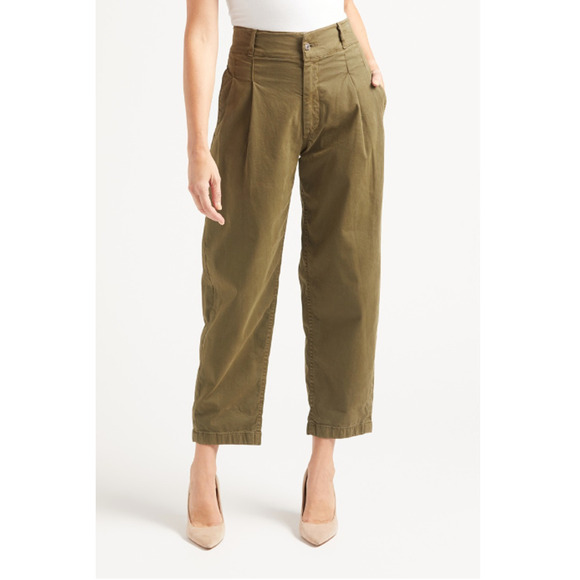 Evereve Pants - EDWIN NWT Evereve Isla Olive Green Pleated Barrel Trouser Pant // 30